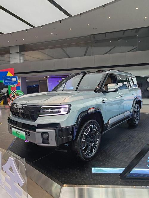 东莞133比亚迪方程豹硬派越野的爆款，英菲尼迪35周年与你共成长